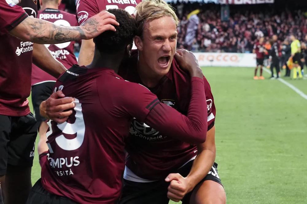 Erik Botheim - qui mentre gioca nel Salernitana