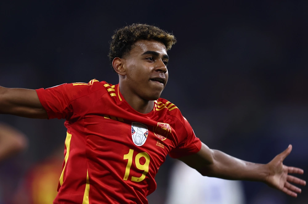 Lamine Yamal dopo aver segnato un gol per la Spagna