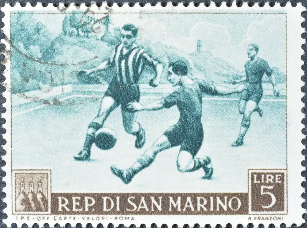 Francobollo di San Marino con calciatori del 1953 circa