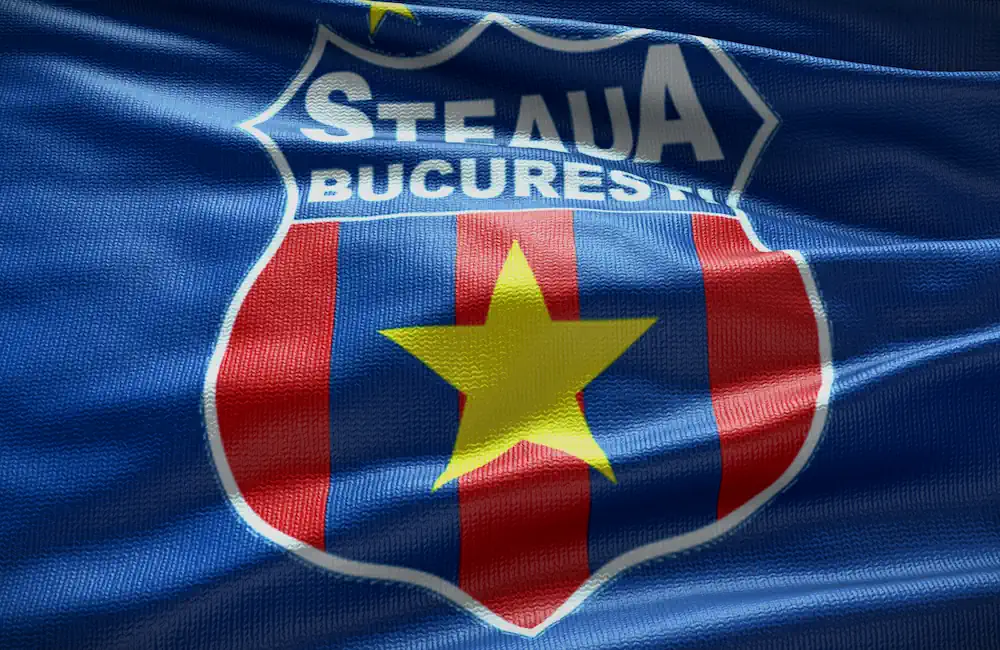 Stemma dello Steaua Bucarest su una bandiera