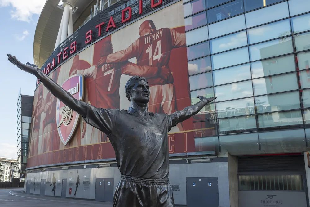 Statua di Tony Adams